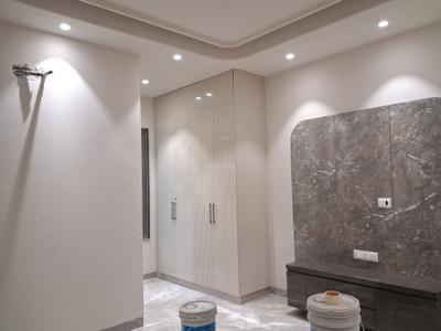 Bedroom Image of 1800 Sq.ft 3 BHK Builder Floor for sale in Paschim Vihar New Delhi for Rs. 35000000