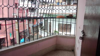 Balcony Image of 1000 Sq.ft 2 BHK Apartment / Flat for sale in Tollygunge Kolkata for Rs. 4000000