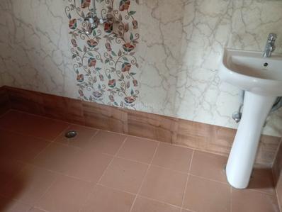 Bathroom Image of 2200 Sq.ft 3 BHK Independent House for rent in Morabadi Ranchi for Rs. 17000