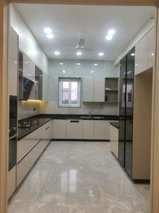 Kitchen Image of 3250 Sq.ft 4 BHK Builder Floor for sale in Ridhi Imperial Homes, Sector 46 Faridabad for Rs. 39900000