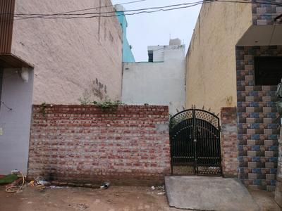 Image of 900 Sq.ft Residential Plot / Land for sale in Ashok Vihar Phase 3 Extension, Gurgaon for Rs. 8800000