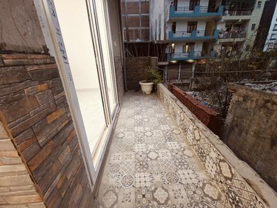 Balcony Image of 1200 Sq.ft 3 BHK Apartment / Flat for sale in Sector 73 Noida for Rs. 6200000