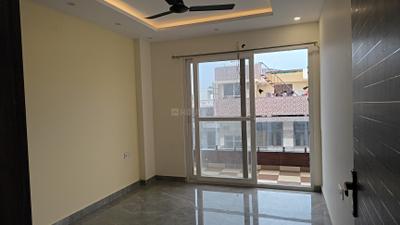 Bedroom Image of 1700 Sq.ft 2 BHK Builder Floor for rent in Sector 49 Noida for Rs. 35000