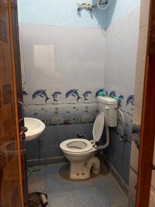 Bathroom Image of 150 Sq.ft 2 BHK Independent House for rent in Nayagaon Chandigarh for Rs. 10000