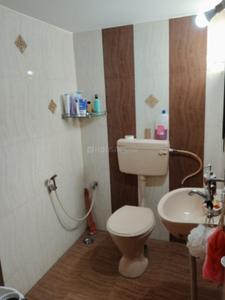 Bathroom Image of 1560 Sq.ft 4 BHK Independent House for rent in Halasuru Bengaluru for Rs. 55000