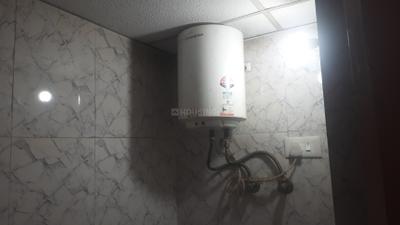 Bathroom Image of 550 Sq.ft 1 BHK Apartment / Flat for rent in Star Realcon The Essentia, Milakpur Goojar Bhiwadi for Rs. 13500