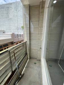 Balcony Image of 720 Sq.ft 2 BHK Builder Floor for rent in Shalimar Bagh New Delhi for Rs. 27500