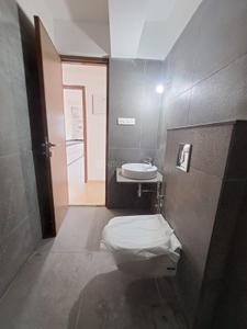 Bathroom Image of 1466 Sq.ft 3 BHK Apartment / Flat for sale in Bharat Juhu Vikrant Acropolis, Juhu Mumbai for Rs. 73500000