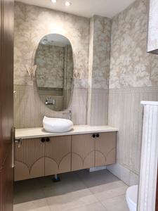 Common Bathroom Image of 1650 Sq.ft 3 BHK Builder Floor for sale in Sector 46 Gurgaon for Rs. 29900000