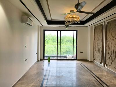 Living Room Image of 2450 Sq.ft 4 BHK Builder Floor for sale in Paramount Luxury Floor Malibu Town, Sector 47 Gurgaon for Rs. 37500000
