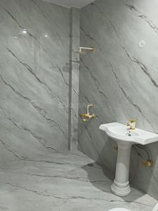 Bathroom Image of 1500 Sq.ft 2 BHK Apartment / Flat for rent in Bharamputra Apartment, Sector 29 Noida for Rs. 29000