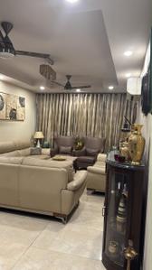 Hall Image of 2000 Sq.ft 4 BHK Apartment / Flat for sale in Prince Apartments, Patparganj New Delhi for Rs. 30000000