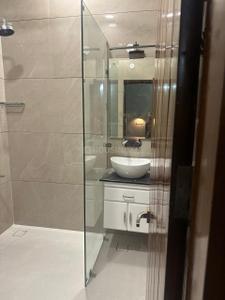 Bathroom Image of 3200 Sq.ft 3 BHK Builder Floor for rent in Sector 36 Chandigarh for Rs. 80000