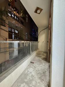 Balcony Image of 950 Sq.ft 2 BHK Builder Floor for sale in Govindpuri New Delhi for Rs. 6000000
