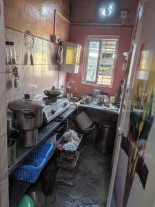 Kitchen Image of 800 Sq.ft 2 BHK Apartment / Flat for rent in Dum Dum Cantonment Kolkata for Rs. 18000