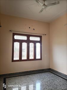 Bedroom Image of 3000 Sq.ft 2 BHK Builder Floor for rent in Haldwani Nainital for Rs. 16000