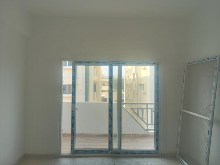 The breeze Main Image 1