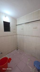 Bathroom Image of 650 Sq.ft 1 BHK Apartment / Flat for rent in Gagan Unnatii, Kondhwa Budruk Pune for Rs. 14500