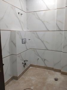 Common Bathroom Image of 1000 Sq.ft 3 BHK Builder Floor for sale in Shastri Nagar New Delhi for Rs. 12000000