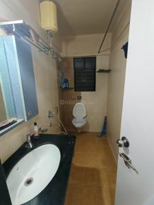 Bathroom Image of 1800 Sq.ft 3 BHK Apartment / Flat for sale in Kothrud Pune for Rs. 19000000