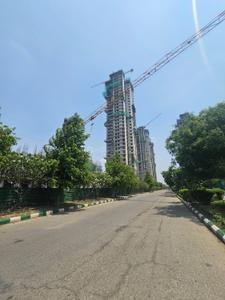 Image of 3555 Sq.ft 4 BHK Apartment / Flat for sale in L And T Green Reserve, Sector 128, Noida for Rs. 81765000