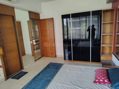 Bedroom Image of 1890 Sq.ft 3 BHK Apartment / Flat for rent in Komal Luxuria, Paldi Ahmedabad for Rs. 35000