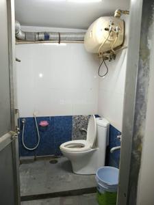 Bathroom Image of 900 Sq.ft 2.5 BHK Duplex for rent in Frazer Town Bengaluru for Rs. 24000