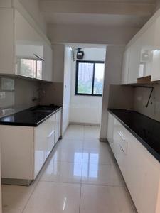 Kitchen Image of 1500 Sq.ft 3 BHK Apartment / Flat for rent in Shapoorji Pallonji Vicinia, Powai Mumbai for Rs. 120000