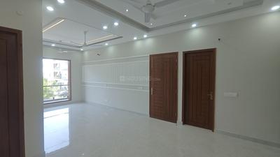 Living Room Image of 3350 Sq.ft 6 BHK Independent House for sale in Gmada Aerocity Mohali for Rs. 42500000