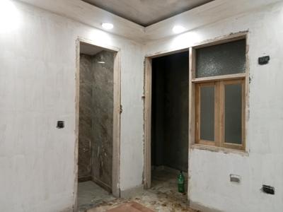 Bedroom Image of 680 Sq.ft 2 BHK Builder Floor for sale in Govindpuri New Delhi for Rs. 5000000