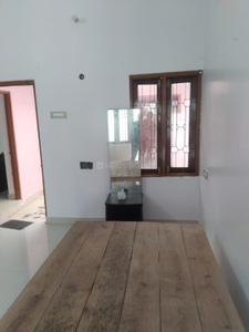 Bedroom Image of 1500 Sq.ft 2 BHK Independent House for rent in Swastik City, Gomti Nagar Extension Lucknow for Rs. 25000