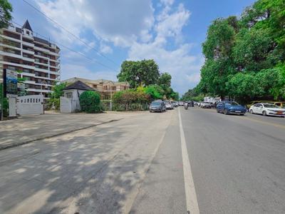 Image of 4324 Sq.ft 4 BHK Apartment / Flat for sale in The Courtyard, Dalanwala, Dehradun for Rs. 49700000