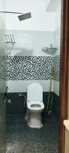 Bathroom Image of 1500 Sq.ft 2 BHK Apartment / Flat for rent in Jubilee Hills Hyderabad for Rs. 55000