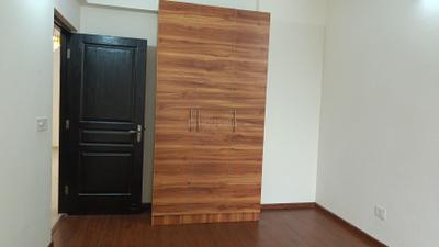Bedroom Image of 1900 Sq.ft 3 BHK Apartment / Flat for rent in Orris Greenopolis, Sector 89 Gurgaon for Rs. 33000