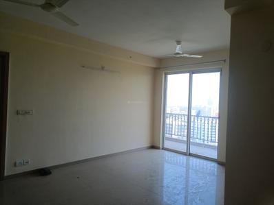 Living Room Image of 1760 Sq.ft 3 BHK Apartment / Flat for rent in DLF Express Greens, Manesar Gurgaon for Rs. 30000