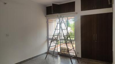 Bedroom Image of 1650 Sq.ft 3 BHK Apartment / Flat for rent in Vasant Kunj New Delhi for Rs. 75000