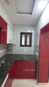 Kitchen Image of 700 Sq.ft 2 BHK Apartment / Flat for rent in Pitampura New Delhi for Rs. 28000