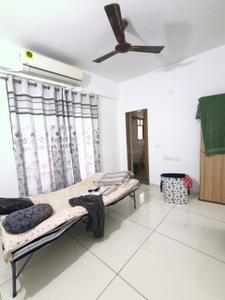 Bedroom Image of 1800 Sq.ft 3 BHK Apartment / Flat for sale in Aamrakunj Ayan, Chandkheda Ahmedabad for Rs. 10000000