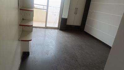 Bedroom Image of 1050 Sq.ft 2 BHK Apartment / Flat for rent in Ajnara Gen X, Crossings Republik Ghaziabad for Rs. 24000