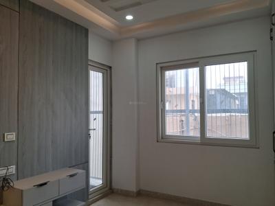 Bedroom Image of 1350 Sq.ft 3 BHK Builder Floor for sale in Paschim Vihar New Delhi for Rs. 28000000