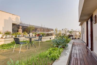 Image of 2500 Sq.ft 4 BHK Builder Floor for sale in Anand Niketan, New Delhi for Rs. 130000000