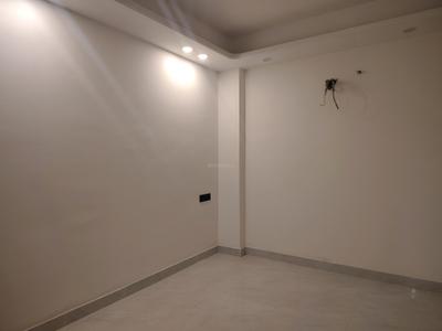 Bedroom Image of 2000 Sq.ft 4 BHK Builder Floor for rent in Freedom Fighters Enclave New Delhi for Rs. 60000