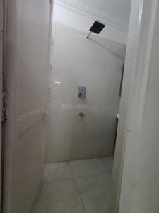 Bathroom Image of 600 Sq.ft 1 BHK Apartment / Flat for rent in Kaveri Apartments, Vasant Kunj New Delhi for Rs. 29900