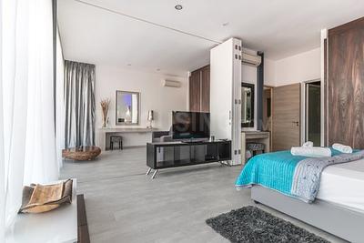 Bedroom Image of 1500 Sq.ft 3 BHK Apartment / Flat for sale in Swaraj Homes Ekta Heritage, Santacruz West Mumbai for Rs. 75000000
