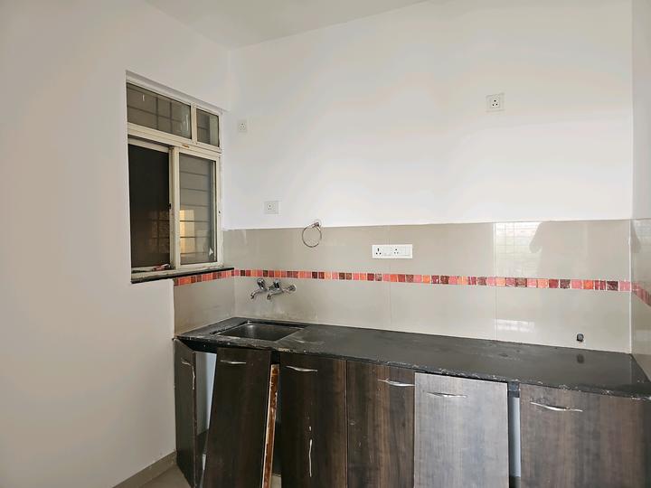 Gulmohar Primrose Main Image 1