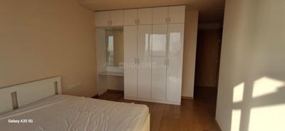 Bedroom Image of 3800 Sq.ft 4 BHK Apartment / Flat for rent in Embassy Lake Terraces, Hebbal Kempapura Bengaluru for Rs. 345000