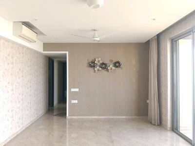 Living Room Image of 1250 Sq.ft 3 BHK Apartment / Flat for rent in Lake Enclave, Hiranandani Estate Thane for Rs. 98000