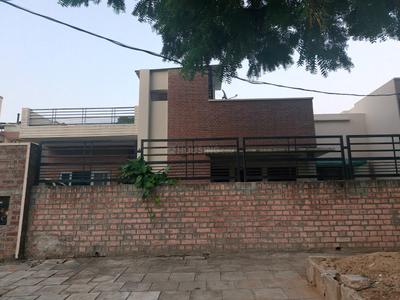 Image of 4500 Sq.ft 7 BHK Independent House for sale in Sector 18, Chandigarh for Rs. 195000000
