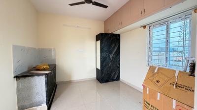 Bedroom Image of 250 Sq.ft 1 RK Apartment / Flat for rent in Kaggadasapura Bengaluru for Rs. 12500