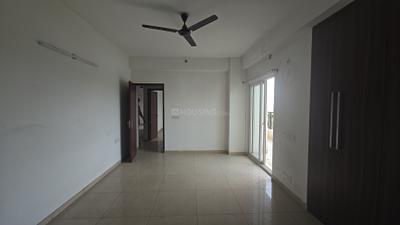 Bedroom Image of 1340 Sq.ft 3 BHK Apartment / Flat for sale in Gulshan Ikebana, Sector 143 Noida for Rs. 17300000